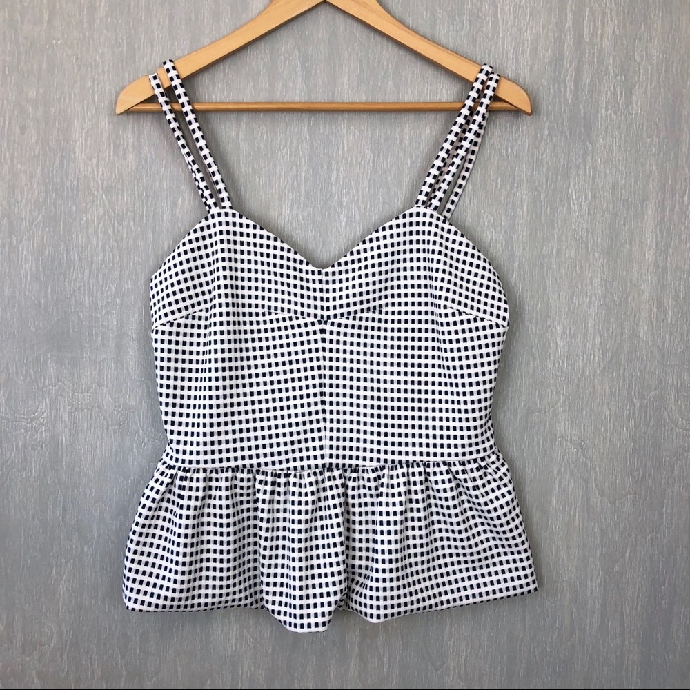 Chelsea28 gingham peplum tank top M navy white